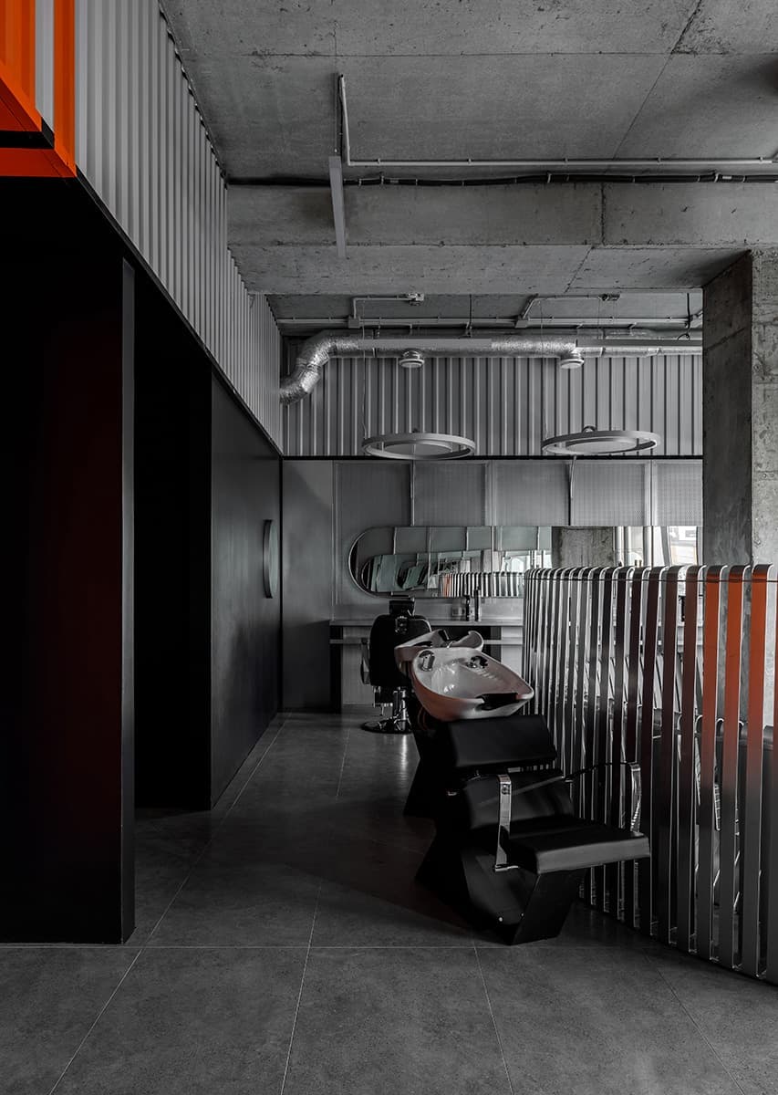Футуристичная парикмахерская – проект дизайнеров Ольги Яковлевой и Павла Стефанова