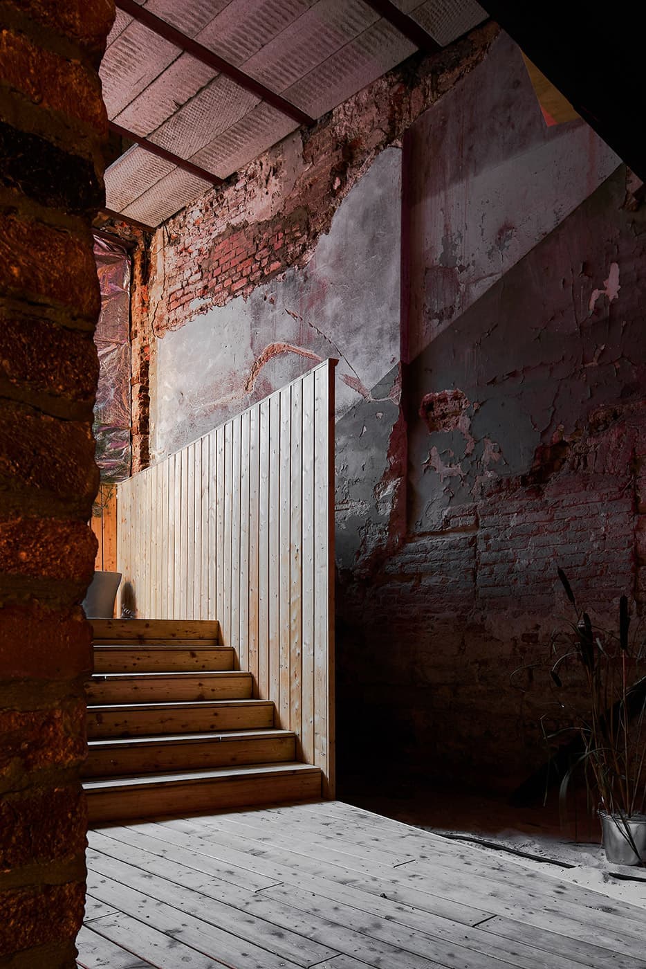 Общественное пространство в историческом особняке – проект DA bureau