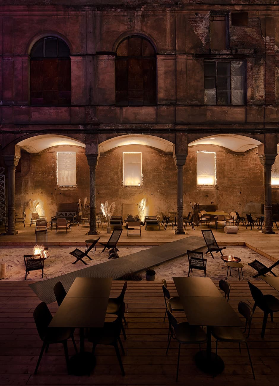 Общественное пространство в историческом особняке – проект DA bureau