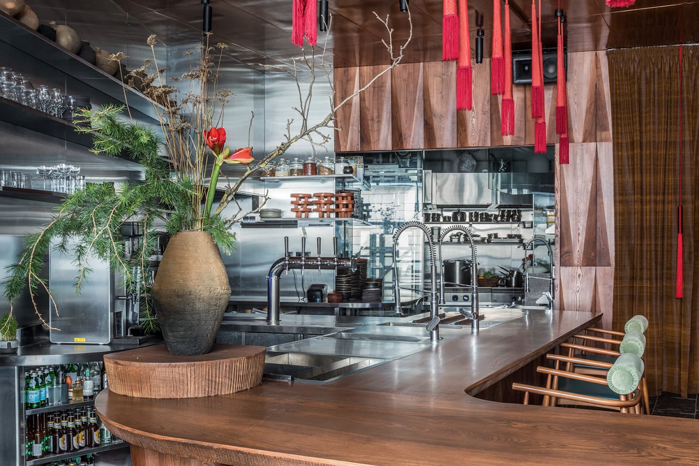 Элегантный азиатский ресторан – проект студии Sundukovy Sisters