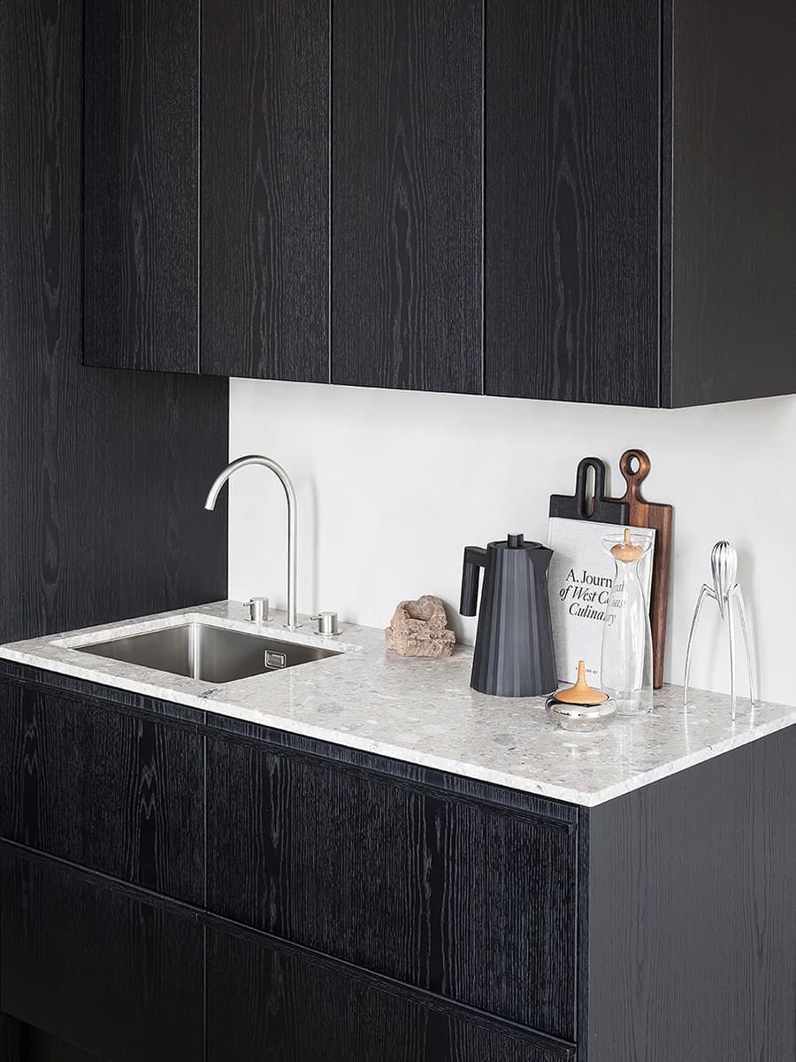 Каменный дом в стиле финского минимализма – проект компании HEVI kivitalot и дизайнера Лауры Сеппанен