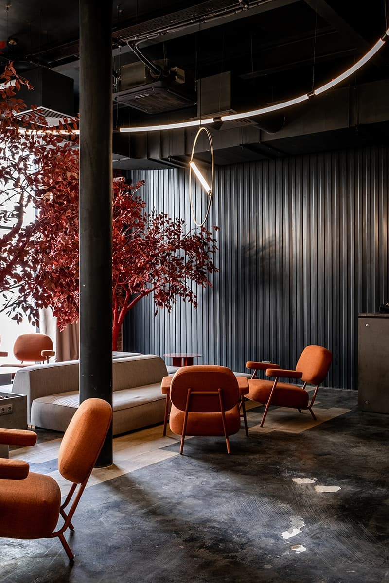 Бар рядом с коворкингом – проект студии Cartelle Design