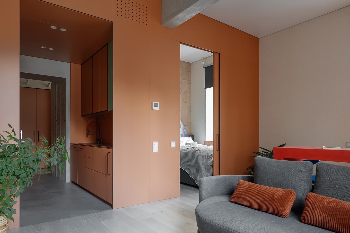 Яркая московская квартира – проект студии DVEKATI