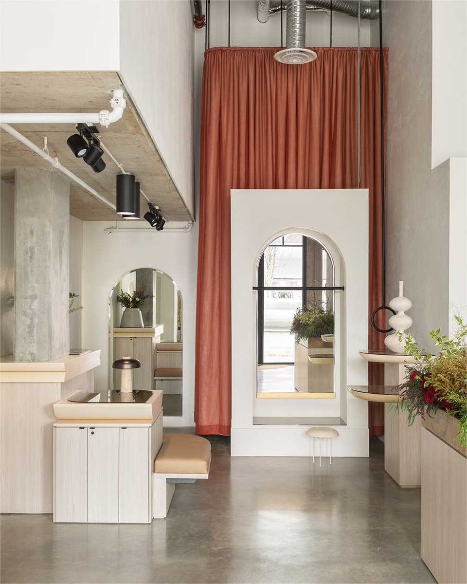 Изящный цветочный магазин – проект студии Ste. Marie