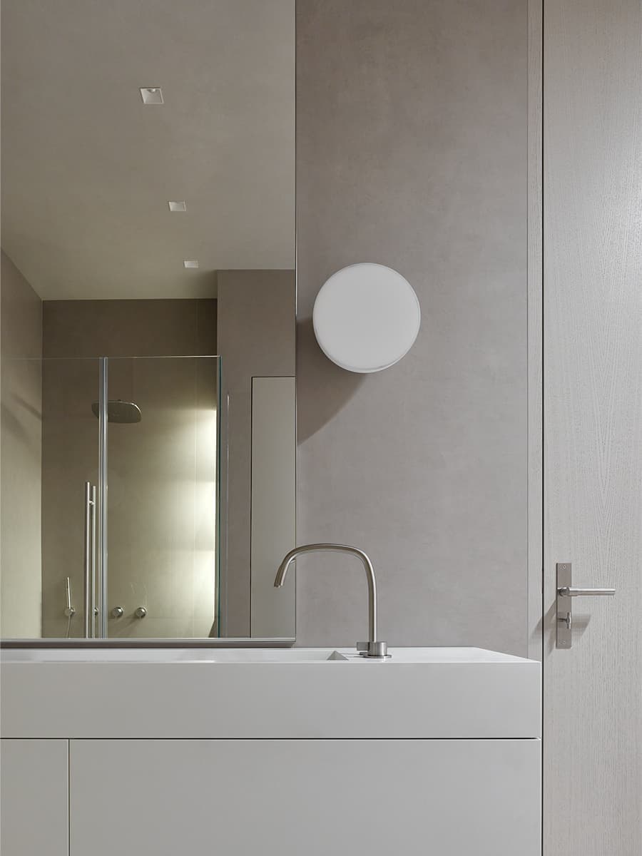 Московские апартаменты с камином – проект бюро Workshop studio