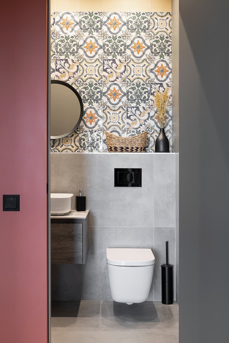 Светлая квартира со стеклянной перегородкой – проект бюро FREYA Architects