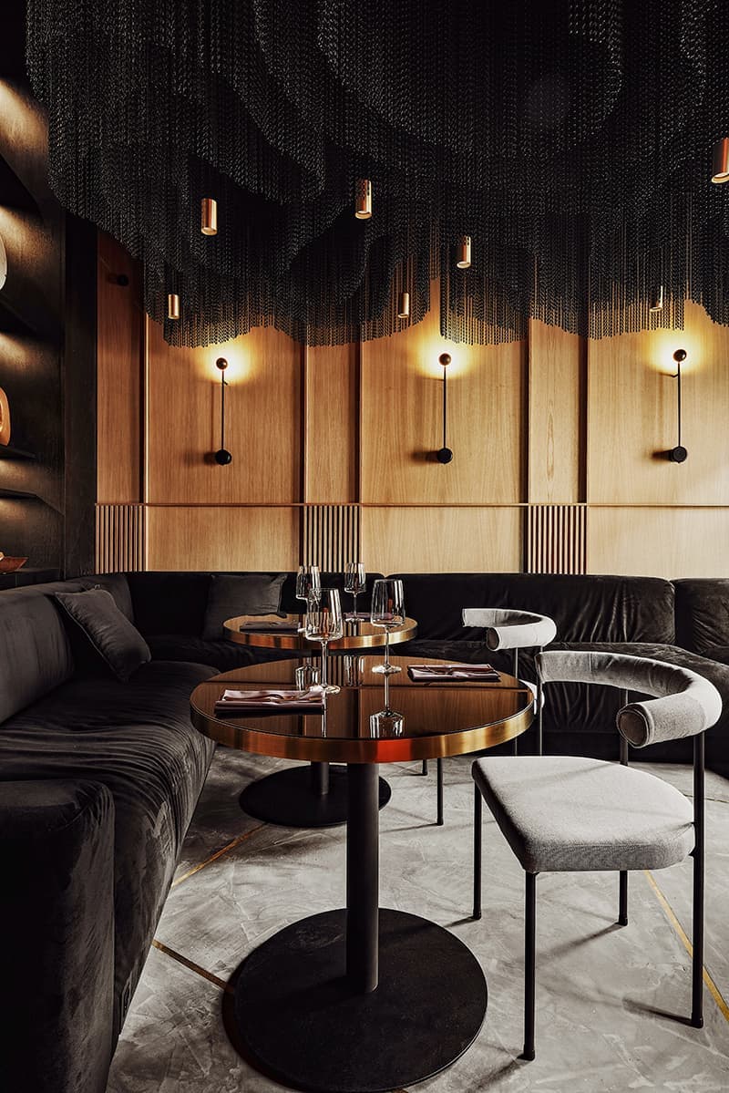 Лаунж-бар в особняке XIX века – проект дизайнера Алины Цауни