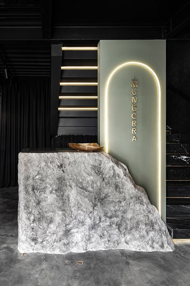 Лаунж-бар в особняке XIX века – проект дизайнера Алины Цауни