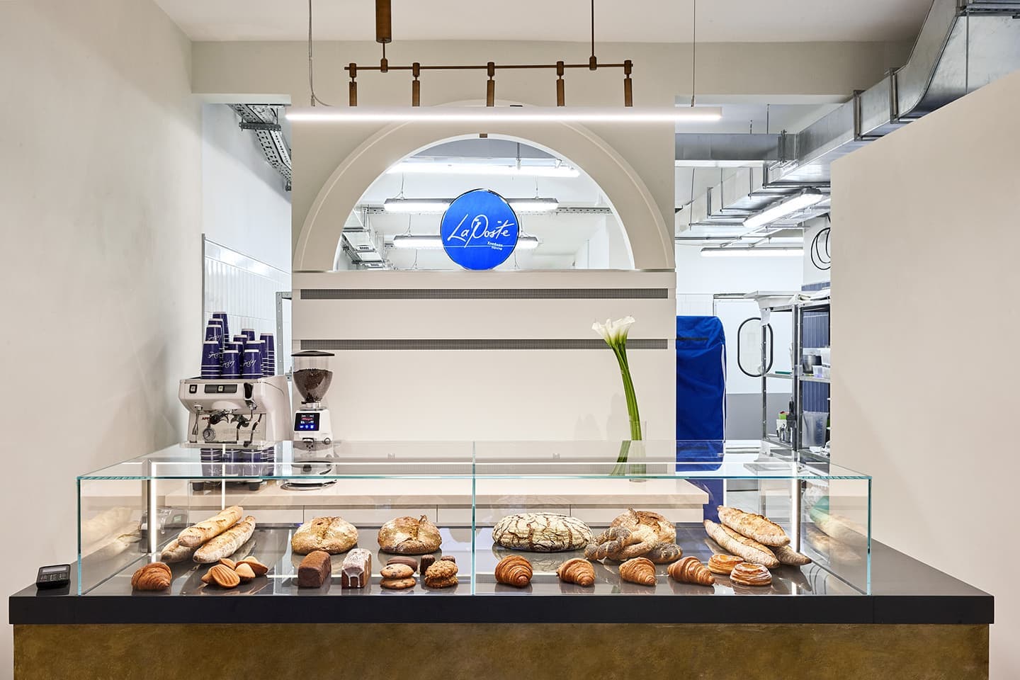 Московский хлебный бутик в здании 1951 года – проект дизайнера Анны Шевченко