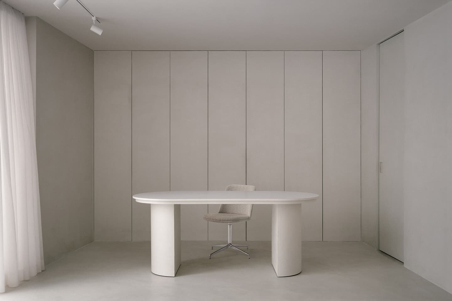 Лаконичный и уединенный дом – проект студии Alain Carle Architecte