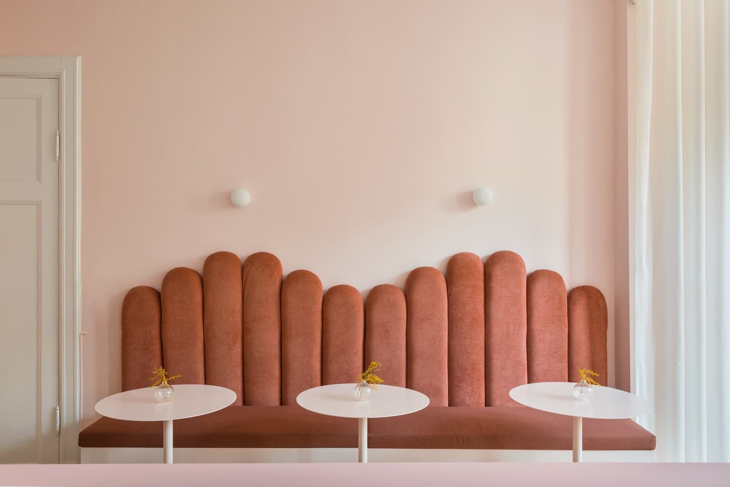 Штаб-квартира бренда средств по уходу за волосами со сказочным интерьером – проект студии ASKA