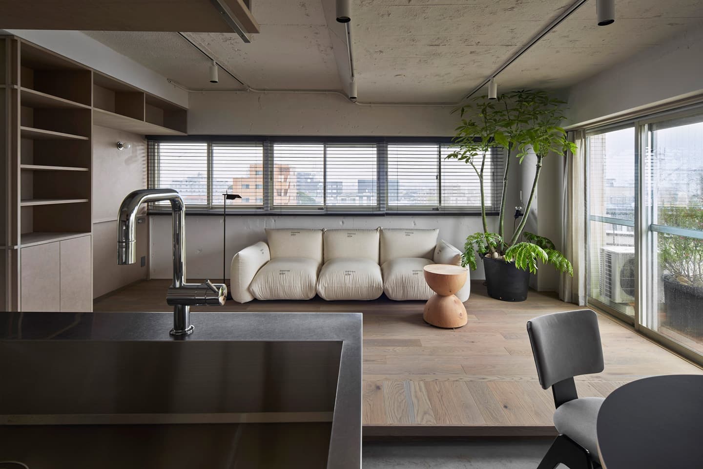 Квартира в Токио с террасой – проект студии moss.