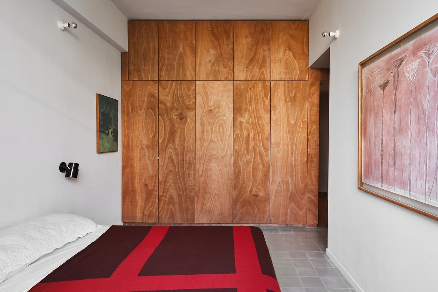 Квартира с зеленой лоджией в Тель-Авиве – проект Salty Architects