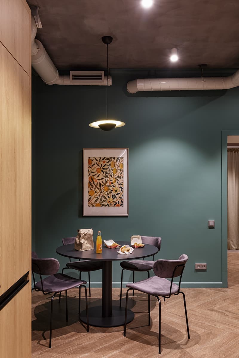 Уютный питерский коворкинг в ретро-стиле – проект AMG Architects