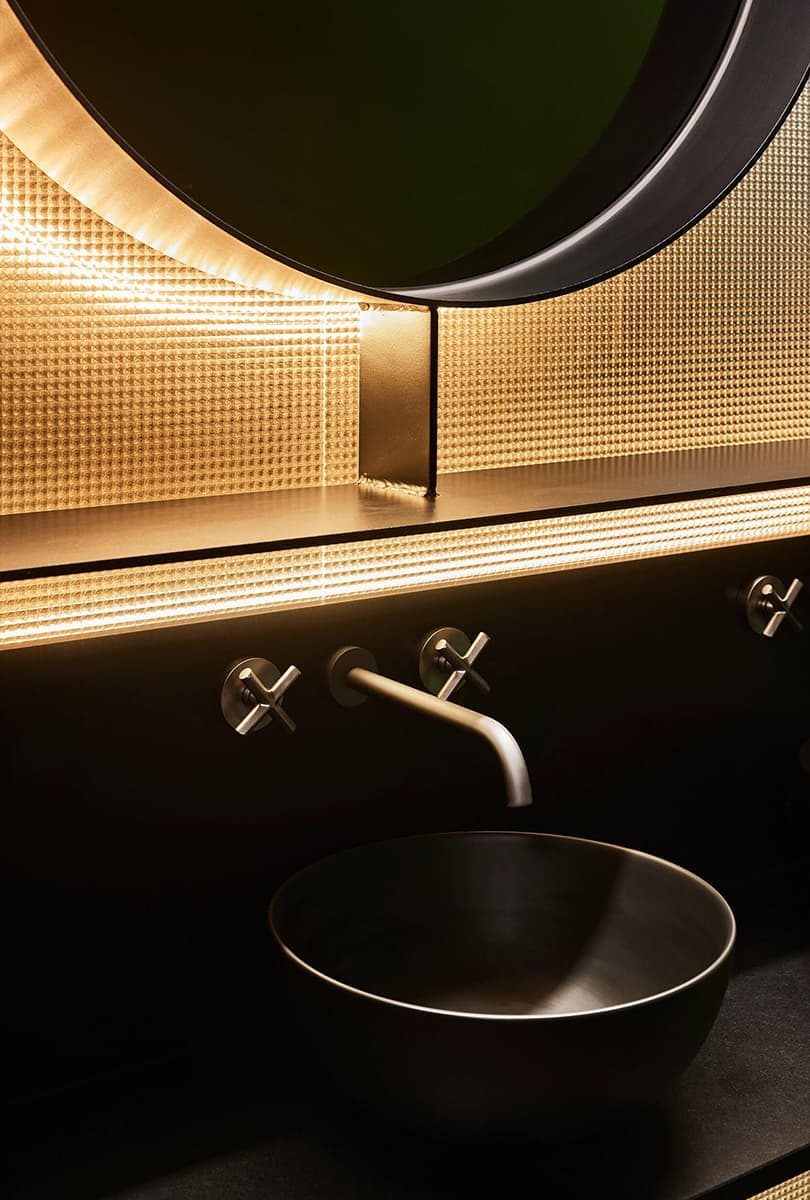 Аскетичный интерьер пивного бара в Австралии – проект студии Splinter Society