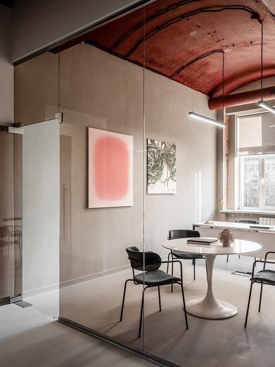 Яркое пространство офиса в здании бывшей типографии Сытина – новый проект BALCON STUDIO