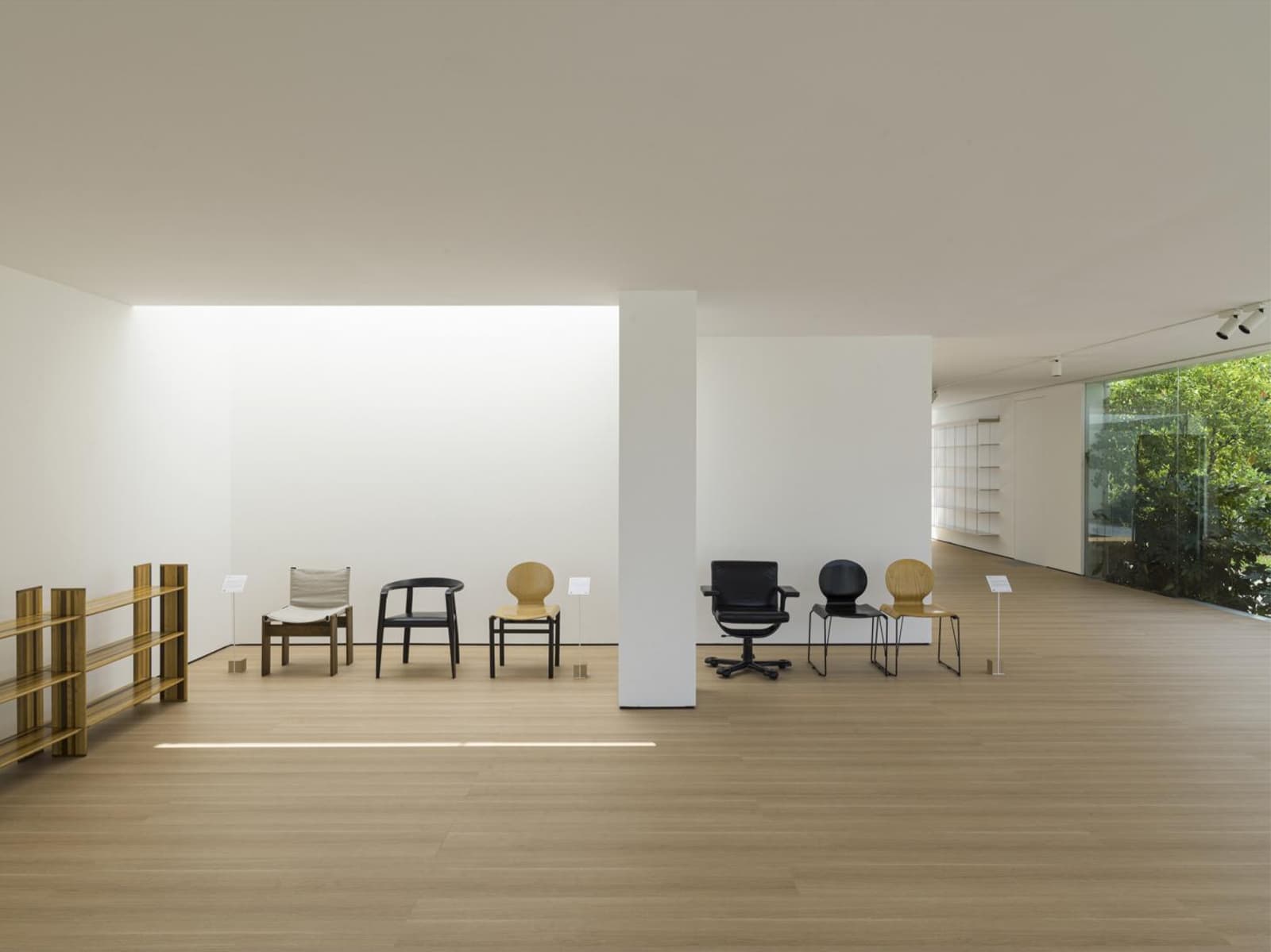 Настоящее и будущее Molteni&C: музей бренда в обновленном пространстве Glass Cube