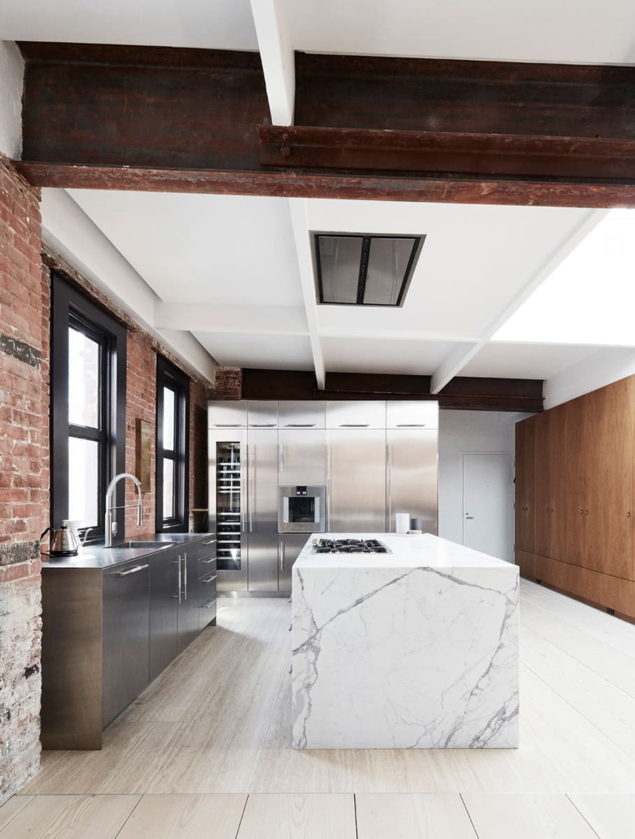 Нью-Йоркский интерьер в стиле лофт – проект Soren Rose Studio