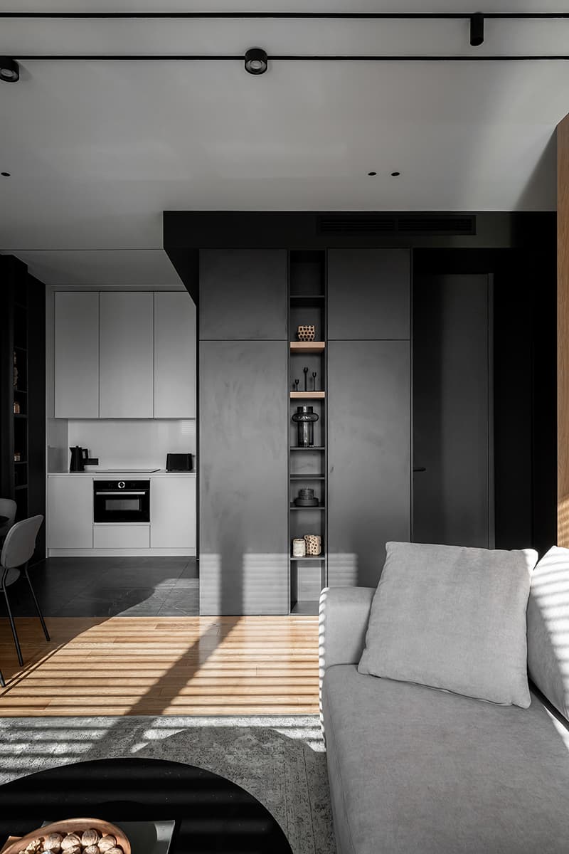 Монохромная палитра в интерьере семейной квартиры – проект Cartelle Design