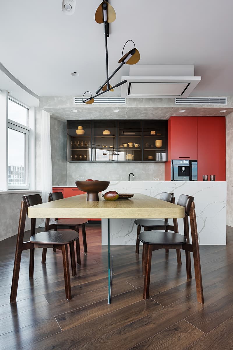 Яркий интерьер, основанный на типажах внешности – проект Евгения Швецова