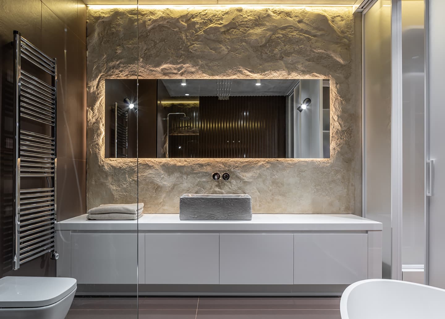 Самобытный интерьер с глиняными деталями – проект Makhno Studio