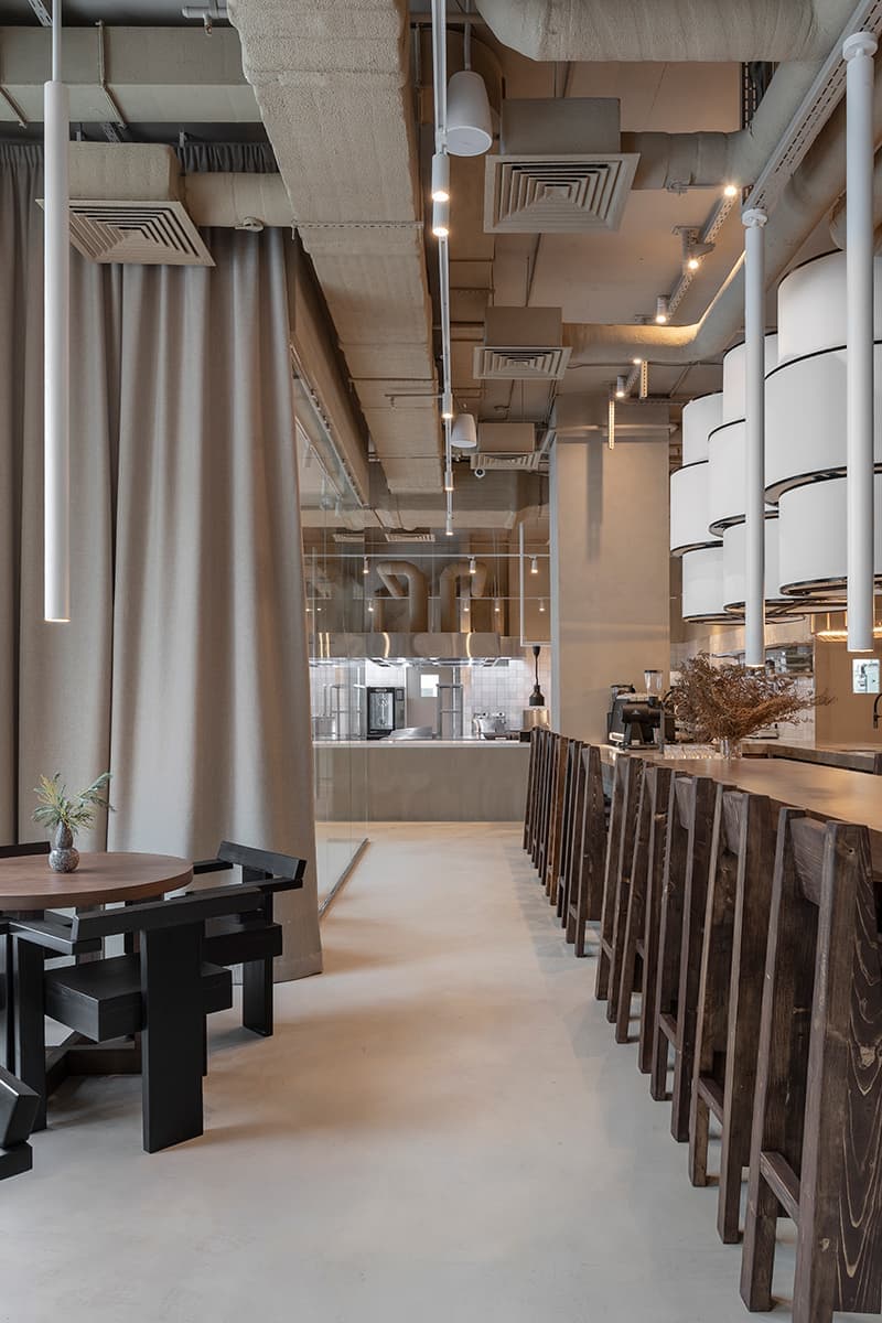 Лаконичный интерьер кафе с серферским духом – проект FREYA Architects