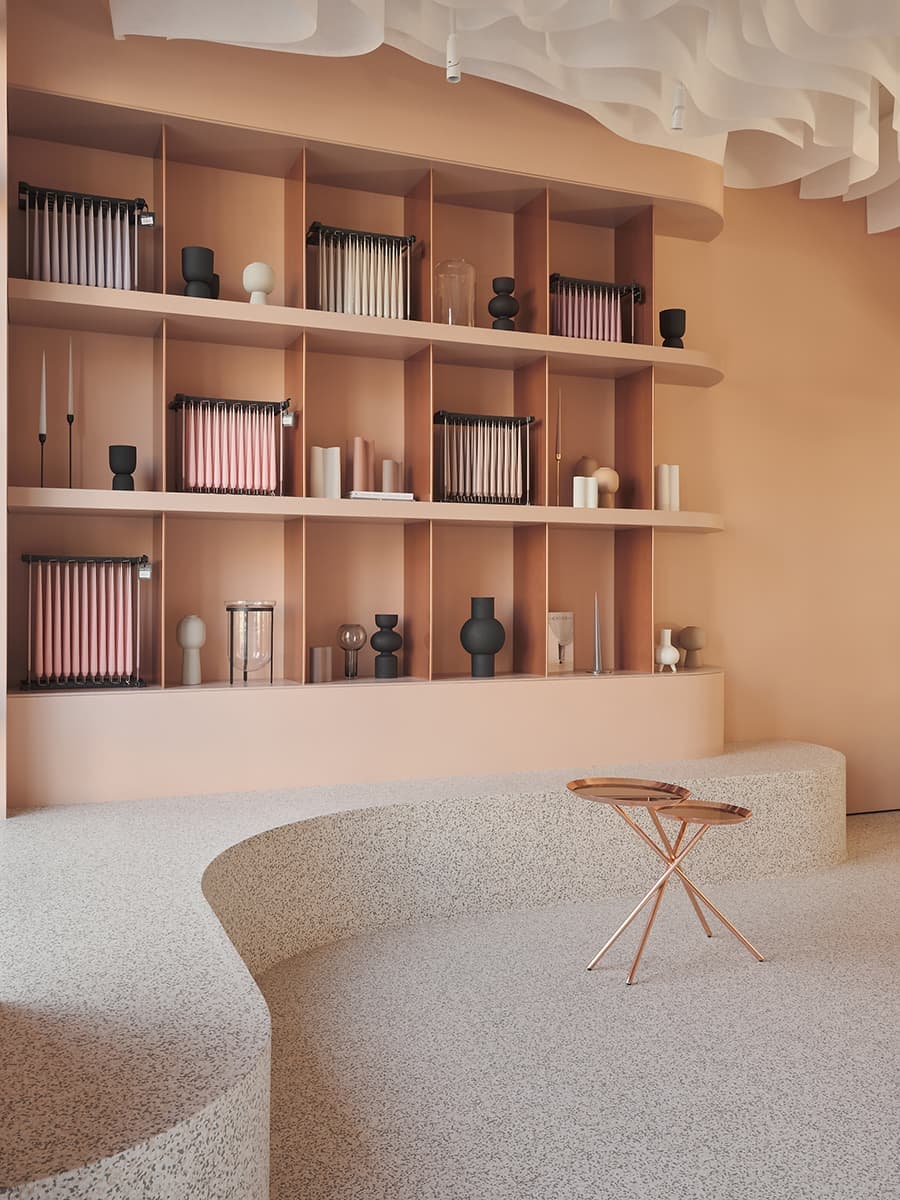 Нежный дизайн цветочного бутика в Калининграде – проект Levkovich Architects