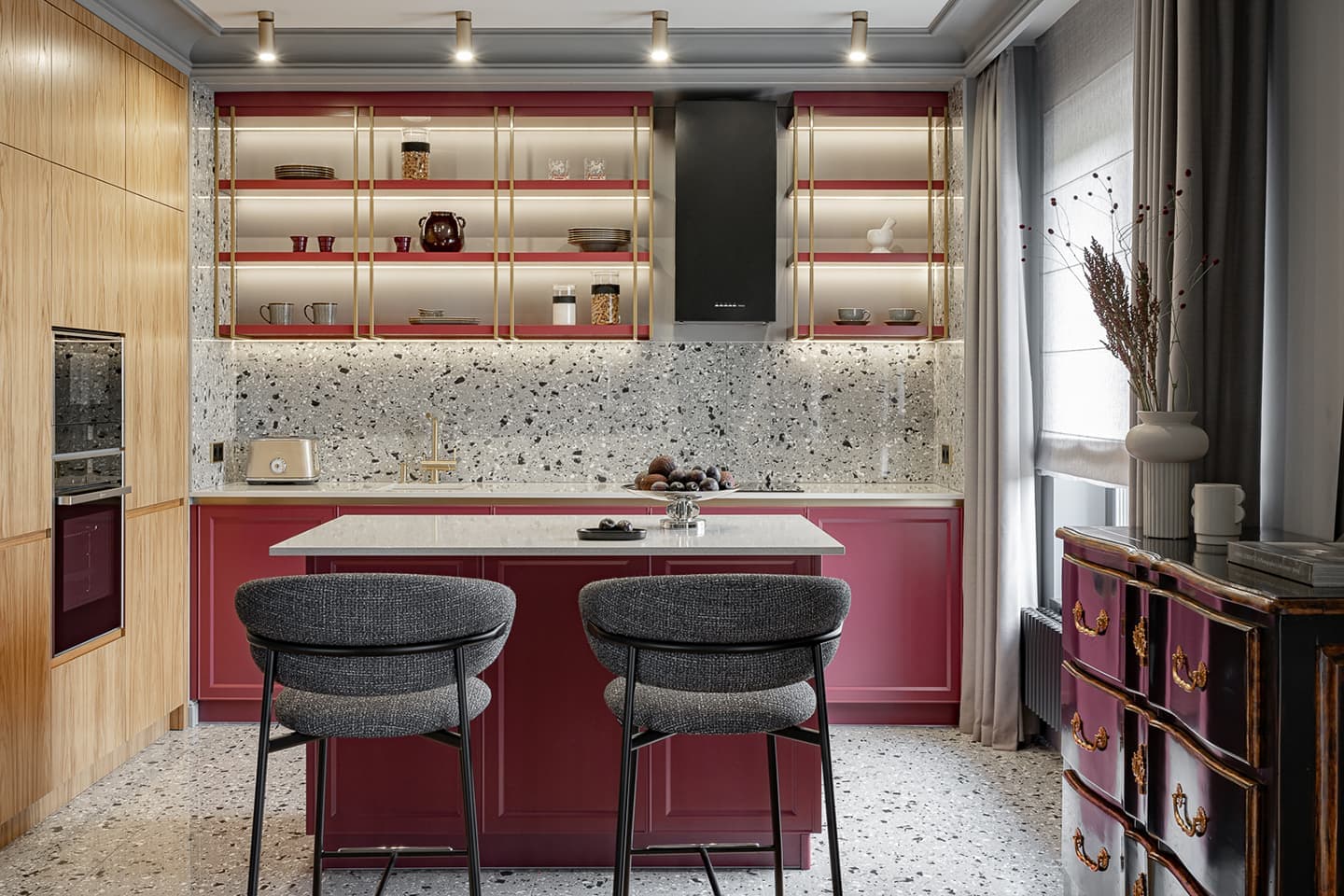 Обволакивающий интерьер квартиры в Челябинске – проект Юлии Сафоновой