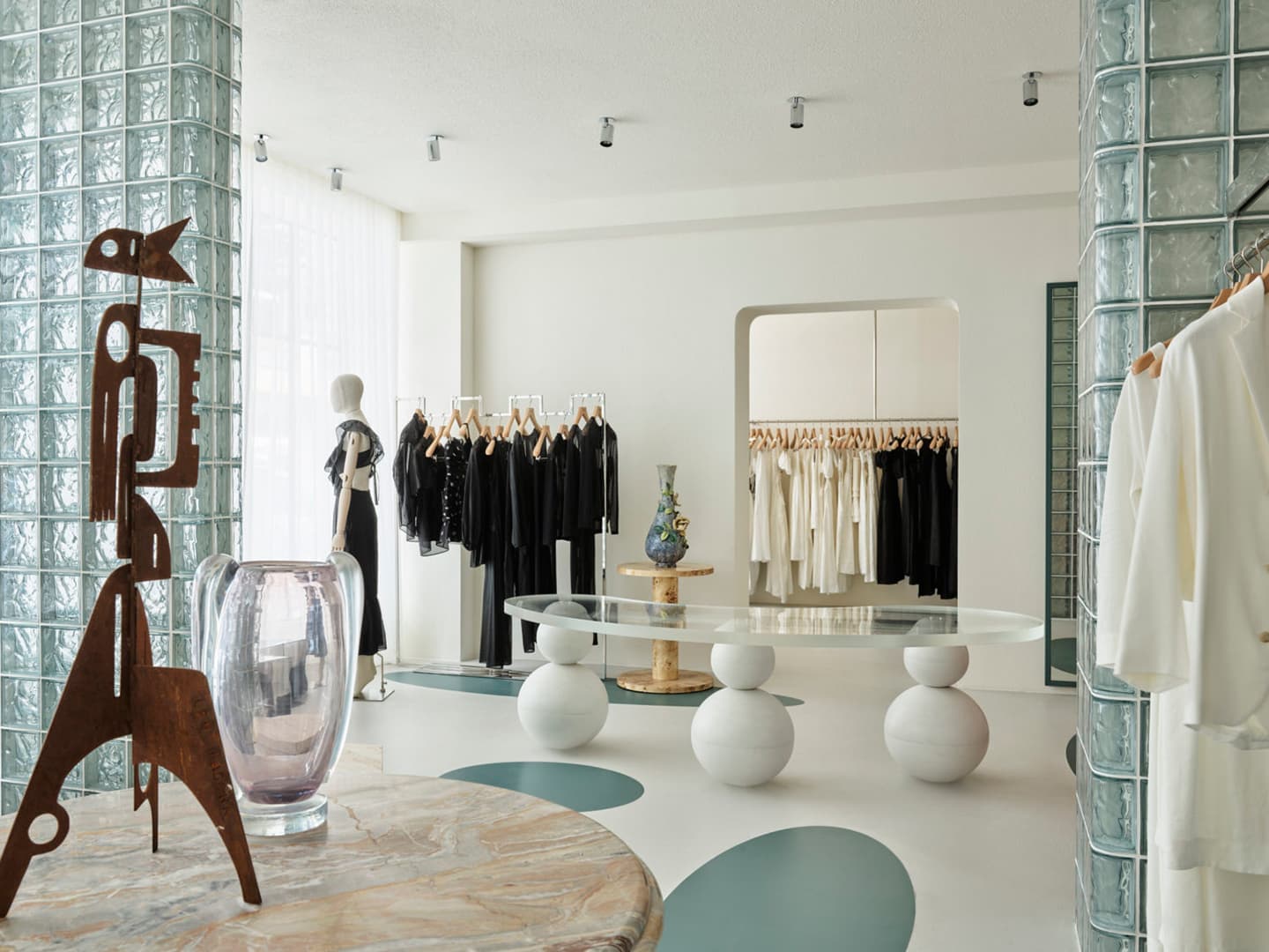 Интерьер флагманского магазина SIR в Сиднее — проект Тэмсин Джонсон