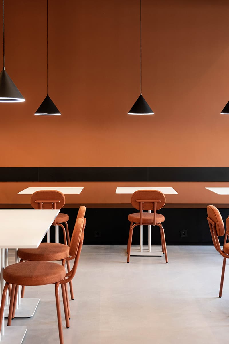 Контрастный микс культур в интерьере ресторана BLAU – проект Александры Бурмистровой