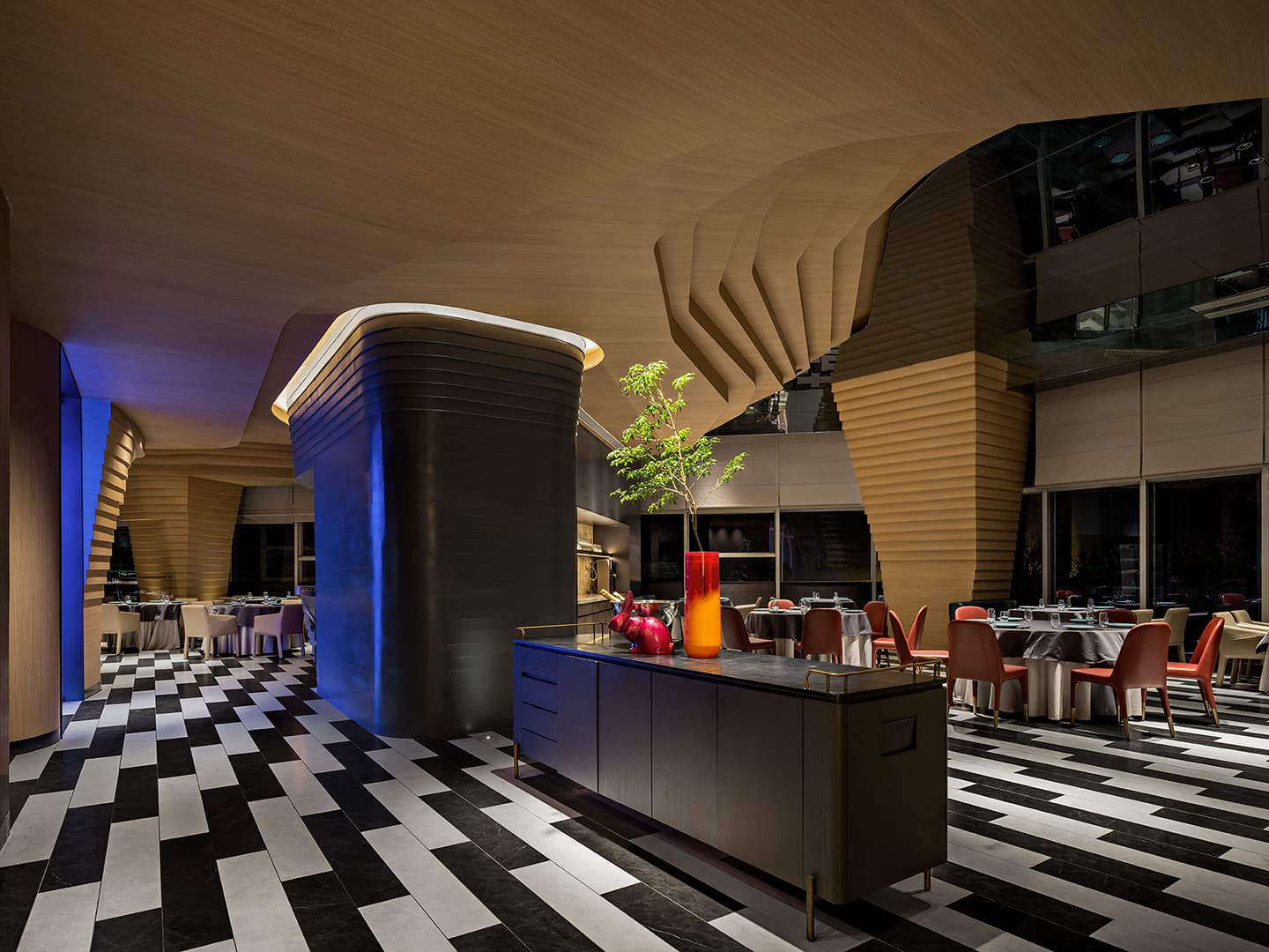 Интерьер китайского ресторана со скульптурным потолком – проект IN.X Design