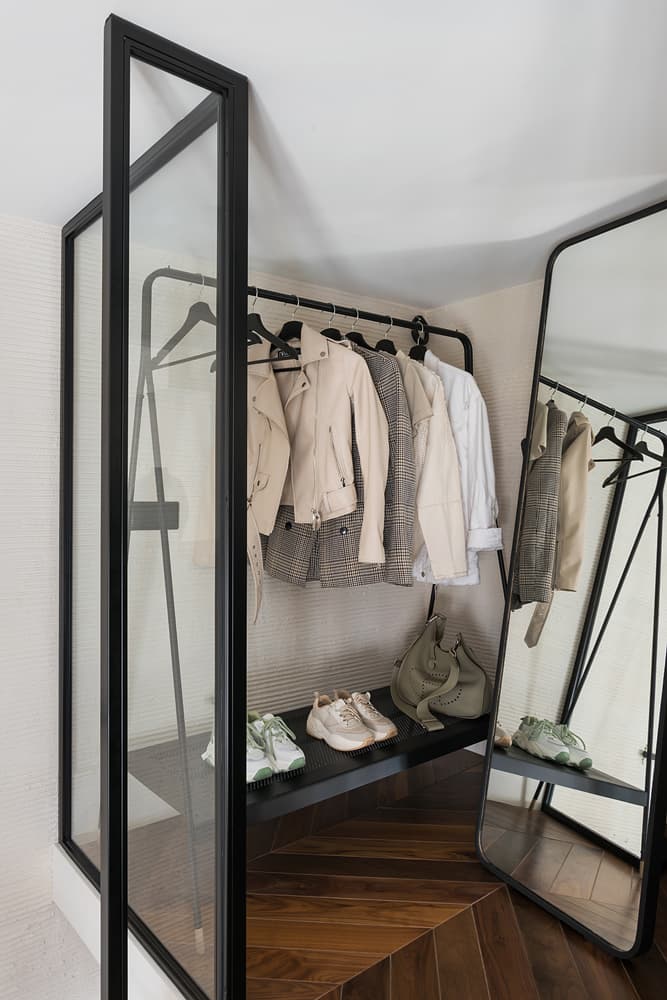 Уютный интерьер компактной квартиры с антресолью – проект Александры Ермиловой