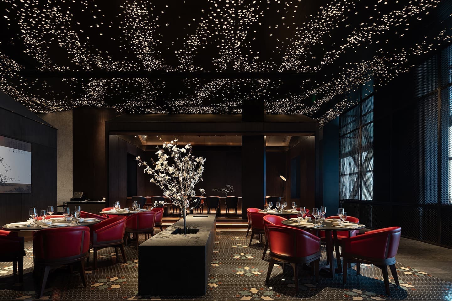 Двухэтажная квартира с эстетикой нью-йоркских лофтов – проект ToTaste.studio