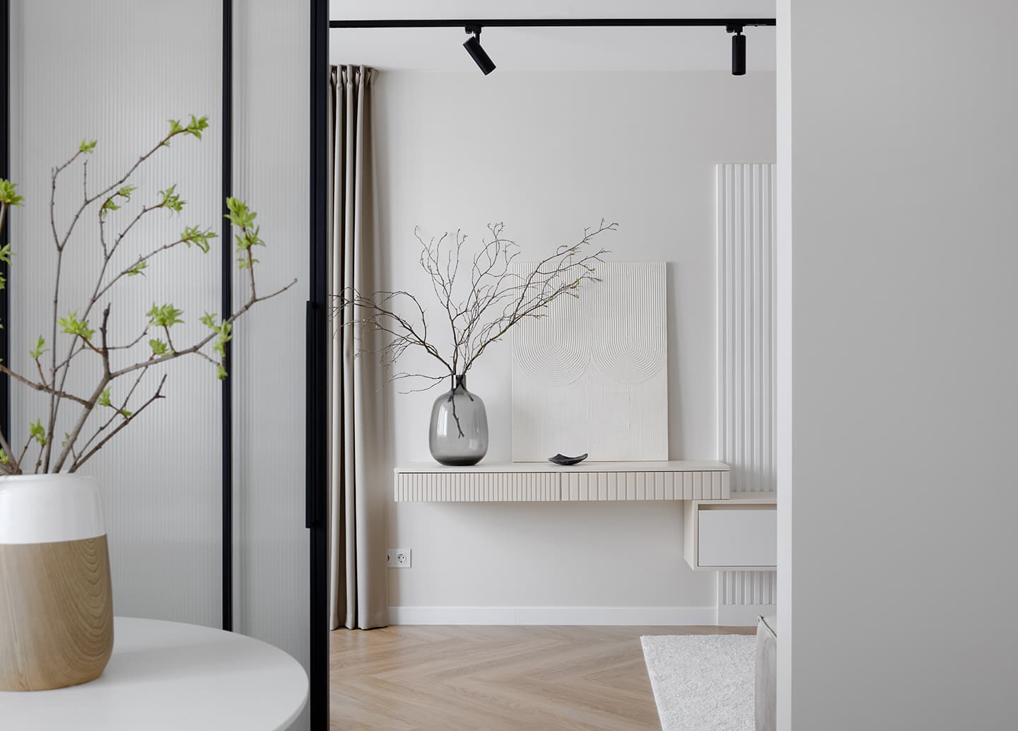 Лаконичный интерьер минской квартиры для небольшой семьи – проект Екатерины Гаращук