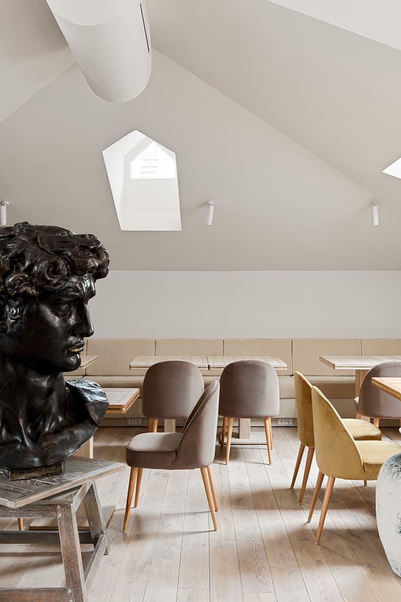 Аутентичный интерьер флагманского ресторана «Сыроварня» – проект Studio SHOO