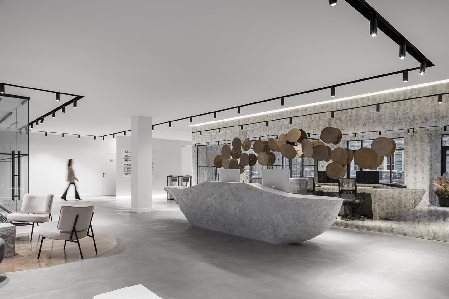 Интерьер московского офиса с двором-колодцем – проект ABD Architects