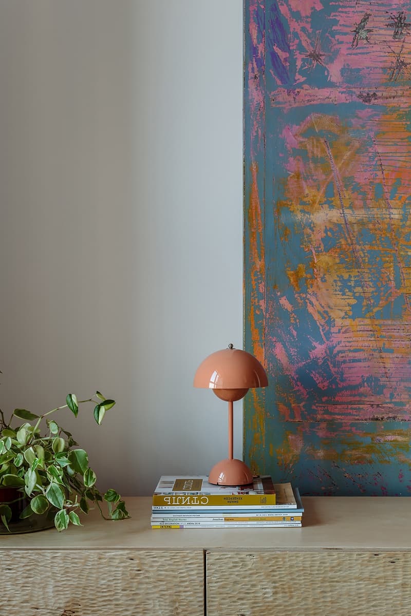Живописный интерьер, вдохновленный современным искусством – проект Via Interior Buro