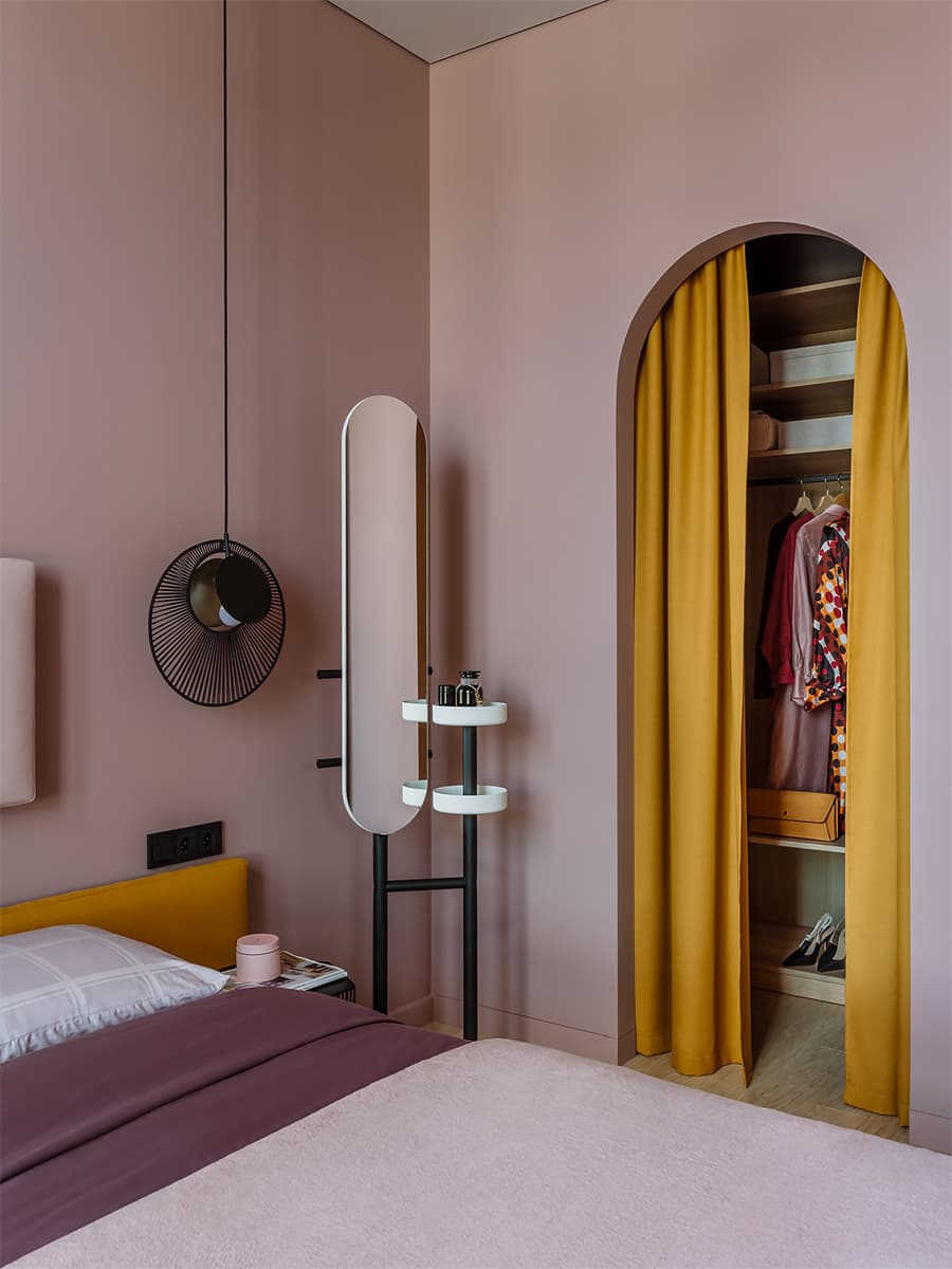 Живописный интерьер, вдохновленный современным искусством – проект Via Interior Buro