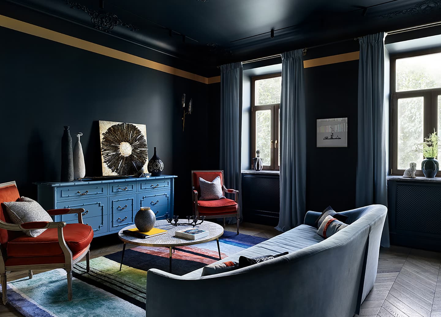 Бескомпромиссное самовыражение в интерьере квартиры на Патриарших прудах – проект Алисы Шабельниковой