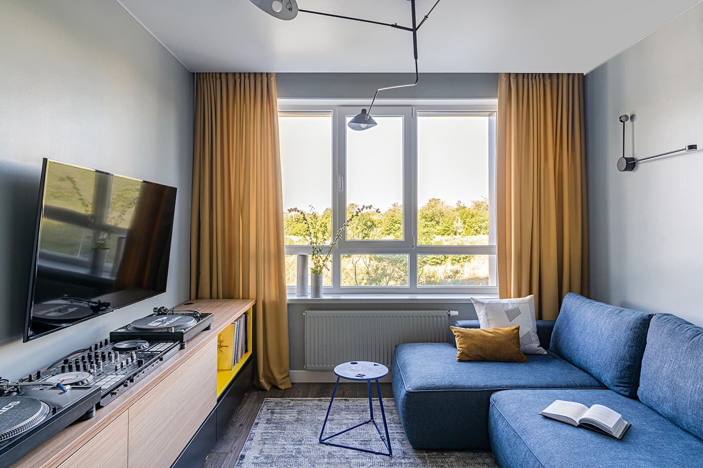 Яркий интерьер для меломана из Казани – проект Элины Коба