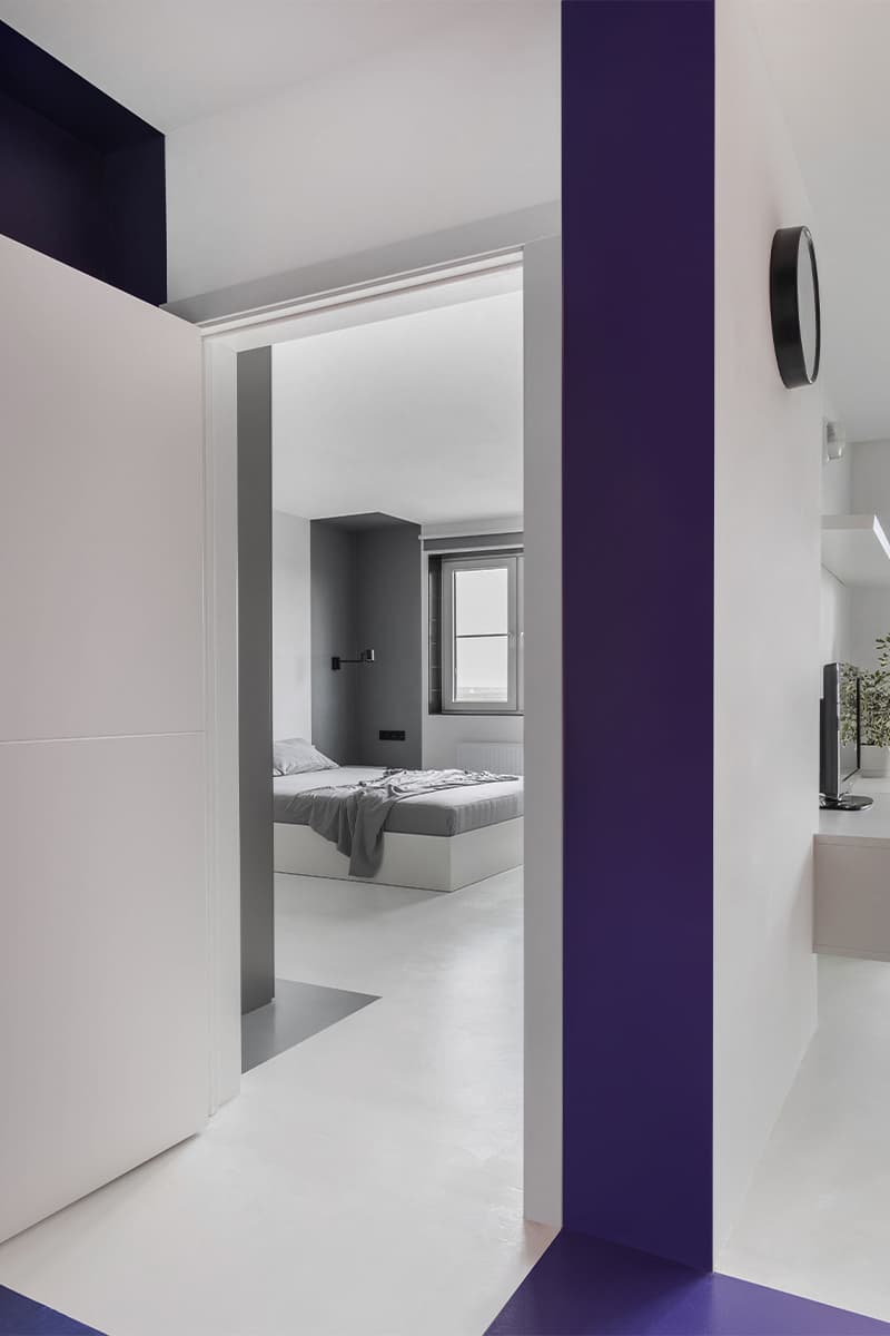 Закатный градиент в аскетичном интерьере квартиры для молодого человека – проект Рустэма Уразметова