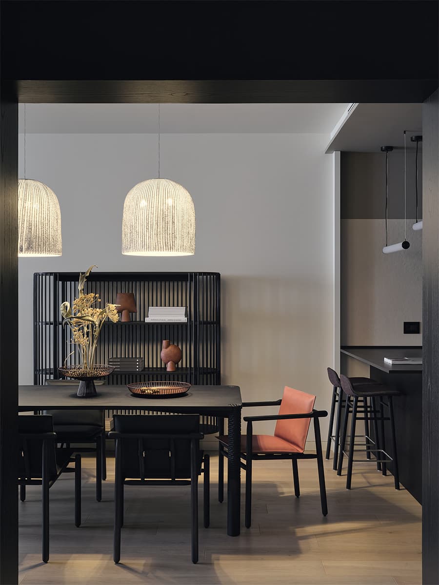 Интерьер питерской квартиры с этническими мотивами – проект LIVET Architects