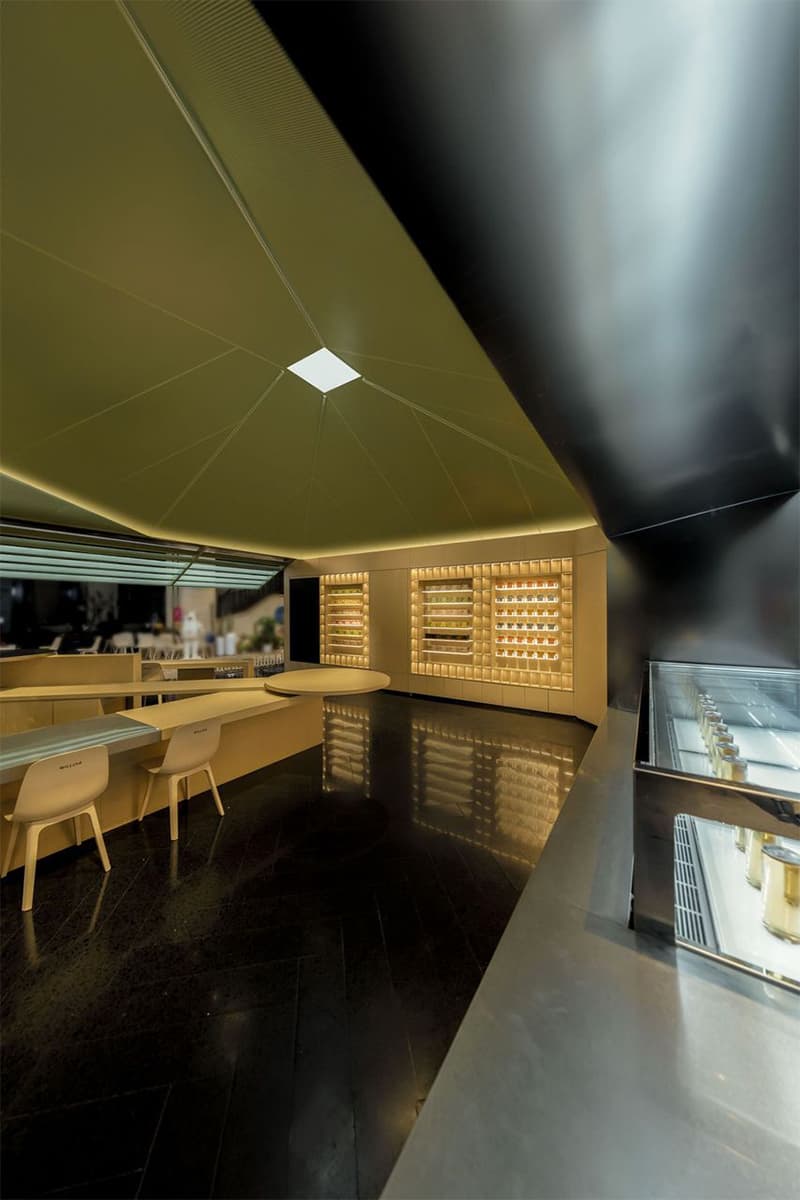 Интерьер китайской чайной, созданный на стыке традиций и технологий – проект студии СUN FF