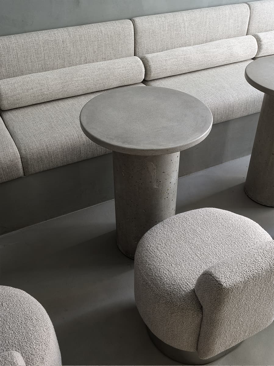 Вдохновляющий интерьер книжного магазина в Санкт-Петербурге – проект RYMAR.studio