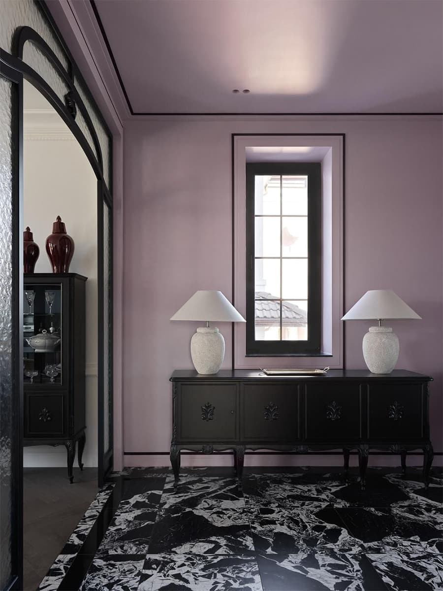 Новое прочтение классического стиля в интерьере семейного дома – проект бюро Kate Hominess