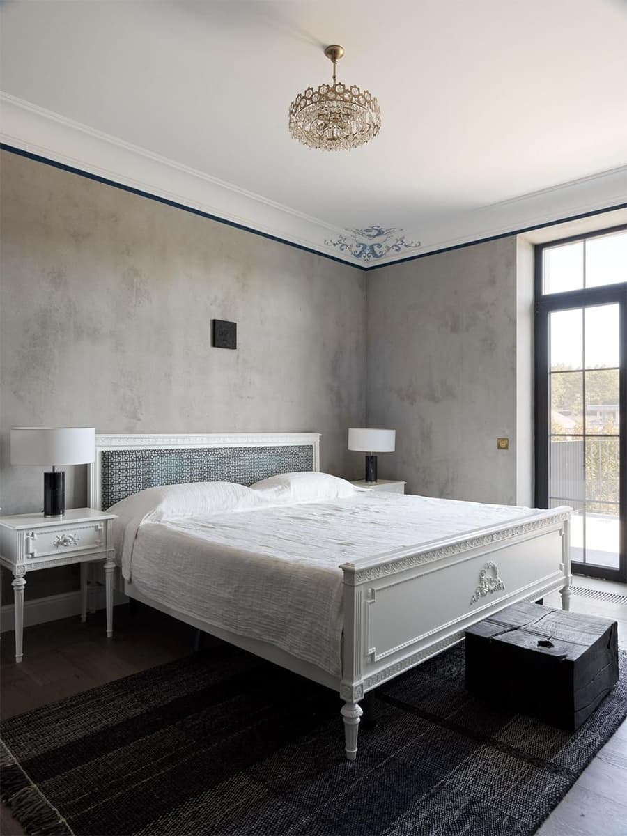 Новое прочтение классического стиля в интерьере семейного дома – проект бюро Kate Hominess