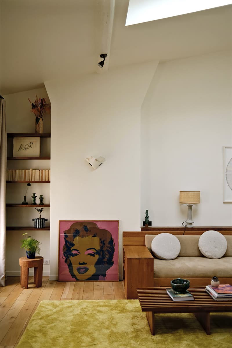 Драматичные акценты и модернистские отсылки в интерьере парижской квартиры – проект студии Hauvette & Madani