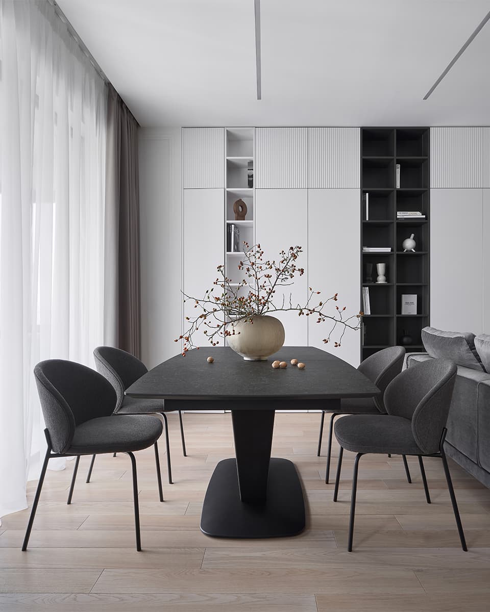 Инь и ян: тотальный монохром в интерьере московской квартиры – проект дизайн-бюро LINES