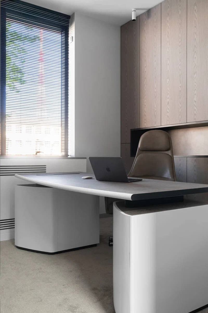 Преображение компактного офиса в центре Екатеринбурга – проект Екатерины Елизаровой