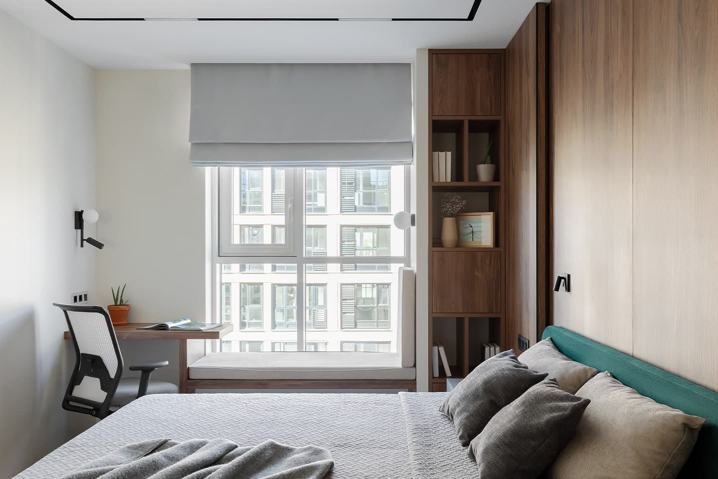 Гармоничный интерьер с природной основой и яркими акцентами – проект Ольги Ивановой